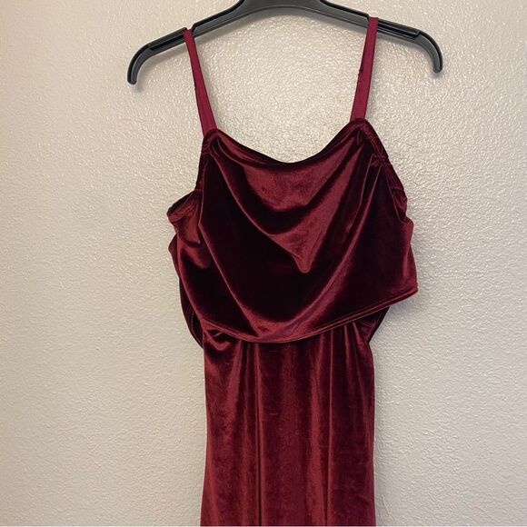 Revolution Tenth House Dance burgundy red velvet dress AS IT UNFOLDS RC24573 SA - Picture 5 of 11